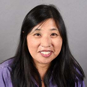 Linda Huang, Graduate Program Director/Professor, Biology